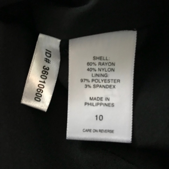 NWT NYC Lace Skirt - Picture 7 of 8